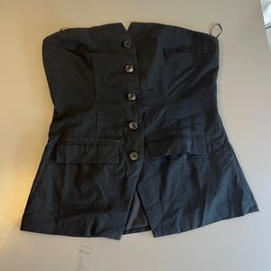 NWT! Button up strappless top